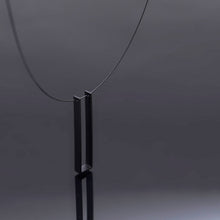 Load image into Gallery viewer, Flynn Necklace: Matte Black
