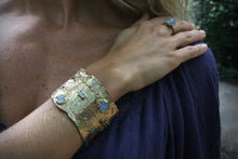 Load image into Gallery viewer, Emilie Shapiro Kindling Cuff
