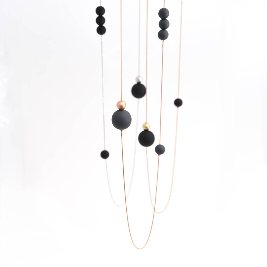 Bubbles Necklace: Gold Black