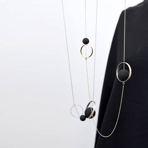 Spindles Necklace: Silver Black